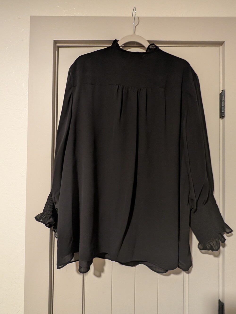 Calvin Klein Flowy Blouse - Picture 4 of 6
